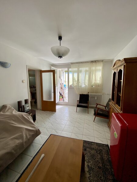 Drumul Taberei, zona 1 Mai Compozitorilor, bloc tip Z, langa Scoala 197